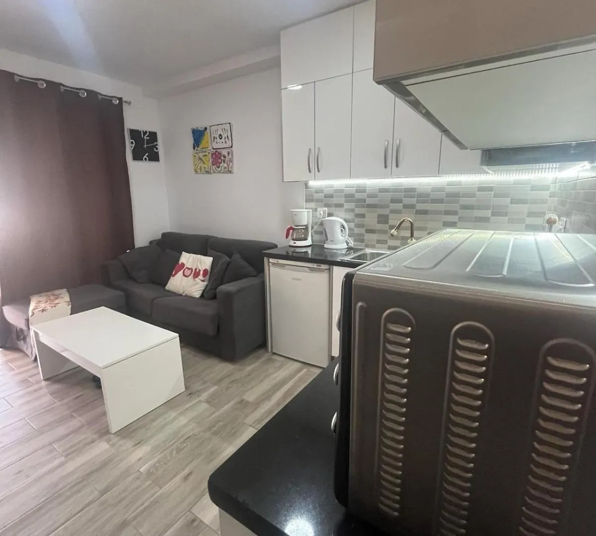 Cozy Pool View Apartment H-11 Mareverde Costa Adeje